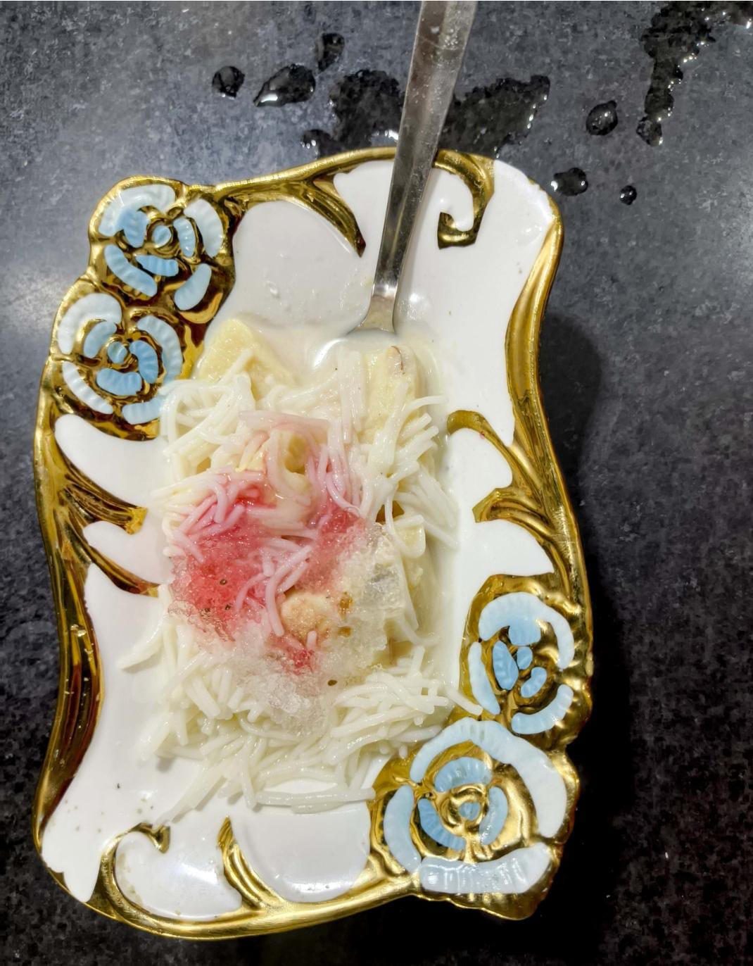 Delicious Served Faluda Kulfi 2